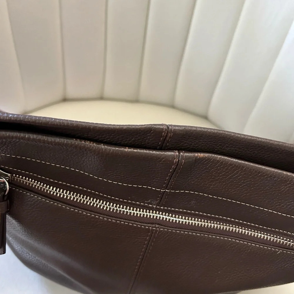 COACH F15064 LEATHER DUFFLE CROSSBODY SHOULDER BAG BROWN silver hardware excelle - Picture 9 of 16